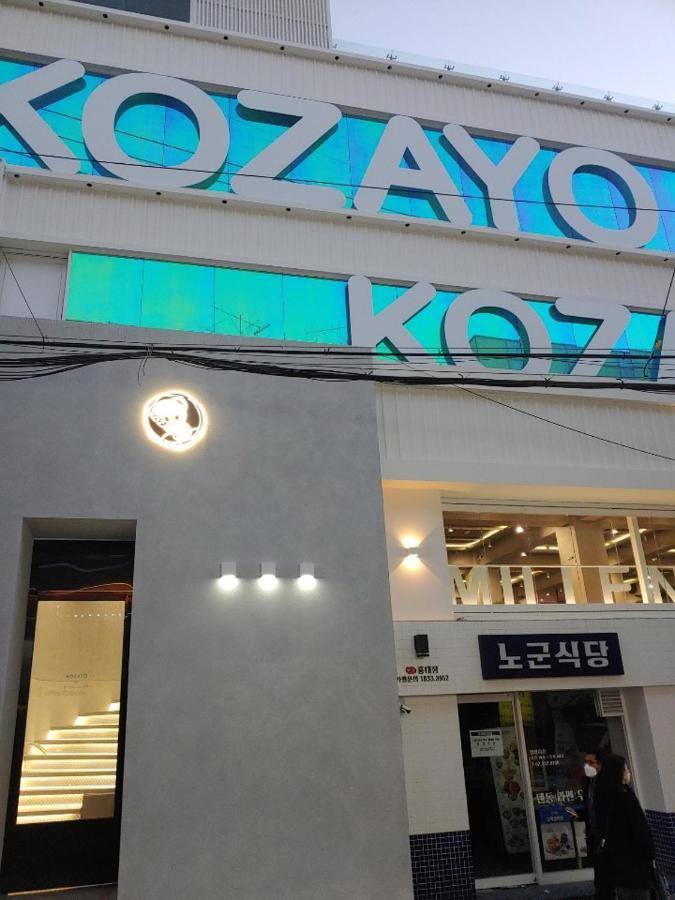Kozayo Hongdae Hostel Сеул Екстер'єр фото
